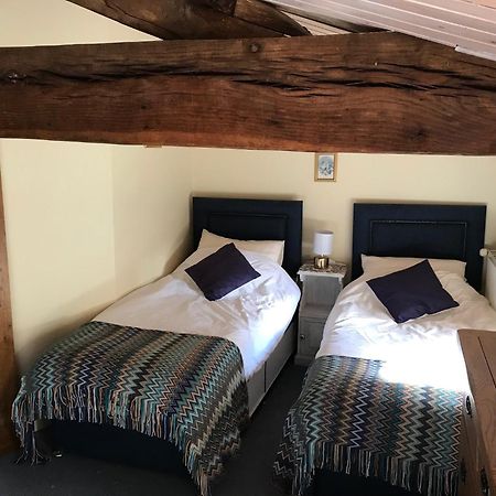 Papillons B&B - Beauty, Comfort And Peace 25 Mins From Puy Du Fou Montournais Luaran gambar