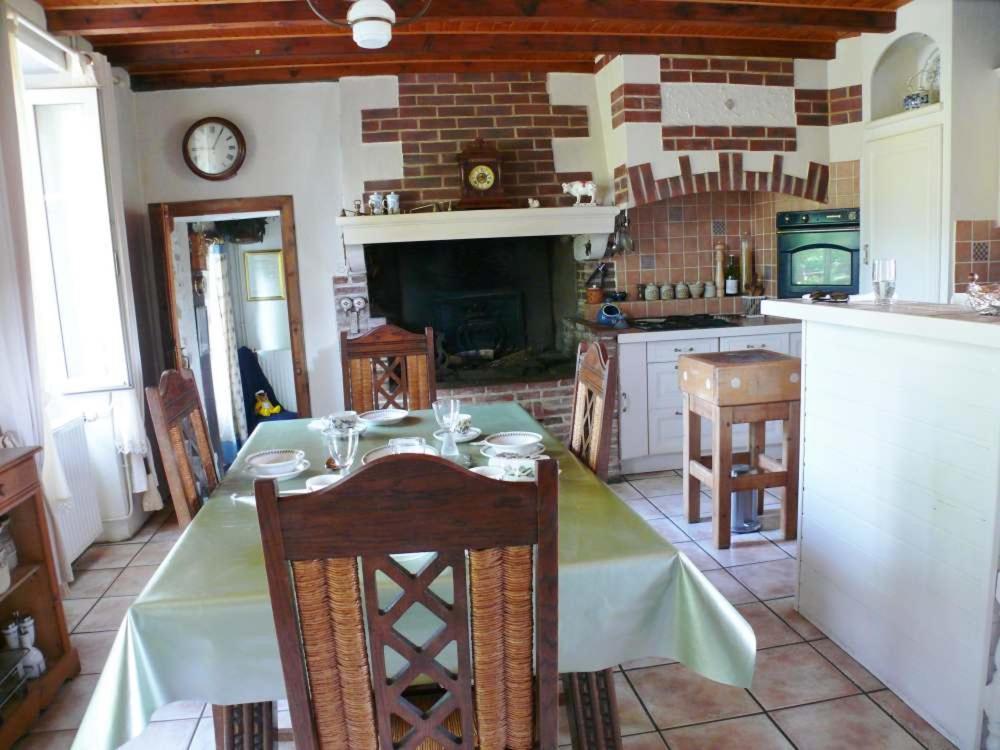 Papillons B&B - Beauty, Comfort And Peace 25 Mins From Puy Du Fou Montournais Luaran gambar