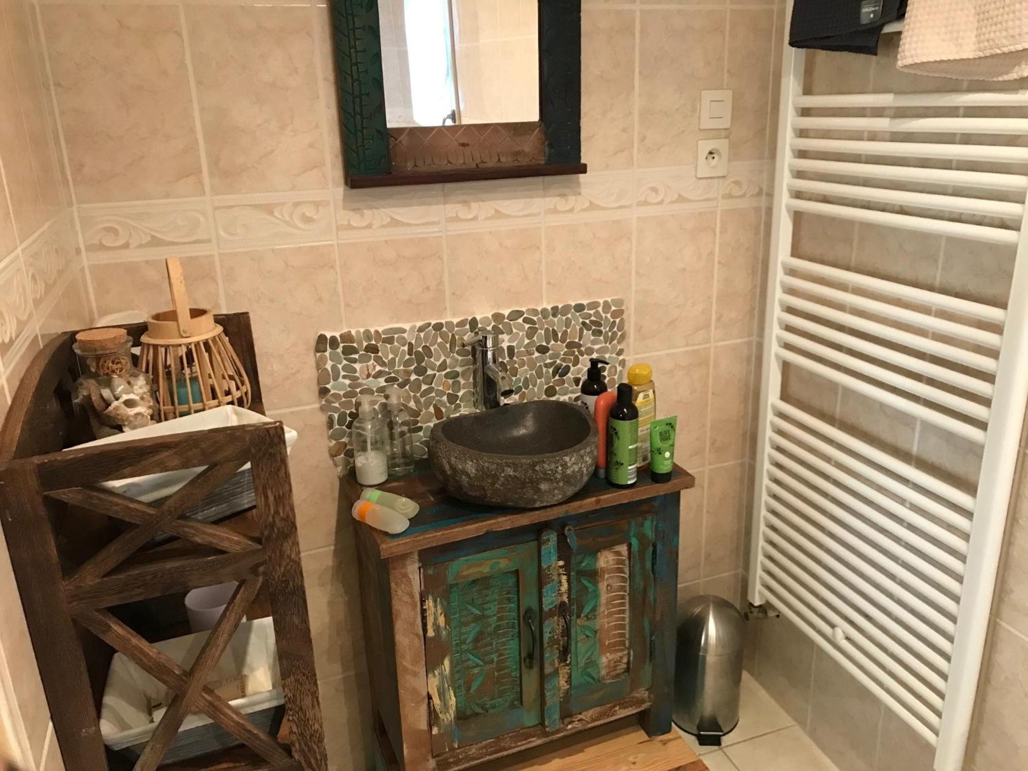 Papillons B&B - Beauty, Comfort And Peace 25 Mins From Puy Du Fou Montournais Luaran gambar